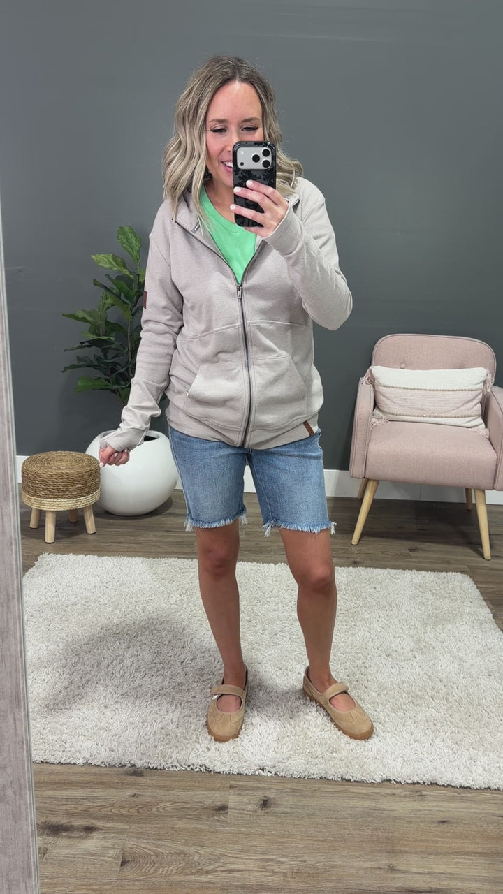 NEW! Ampersand Ave Performance Fleece FullZip Sweatshirt - Silver Sand Ampersand Ave