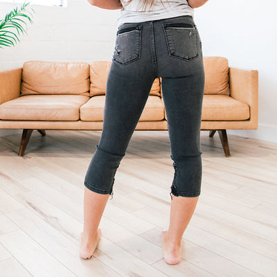 Judy Blue Has to Be Black Distressed Capris FINAL SALE  Judy Blue   